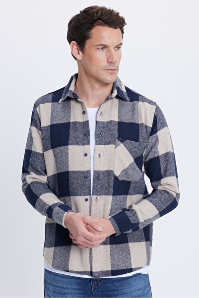Tudors Men's regular fit classic cut plaid pocketed lumberjack shirt