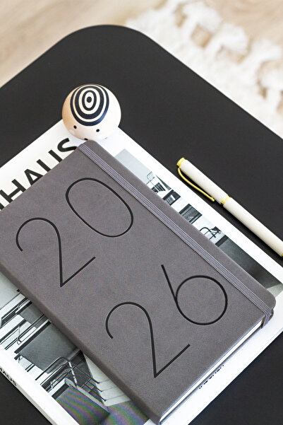 Matt Notebook 2026 Έτος 13x21 cm Ημερολόγιο Καπνιστό