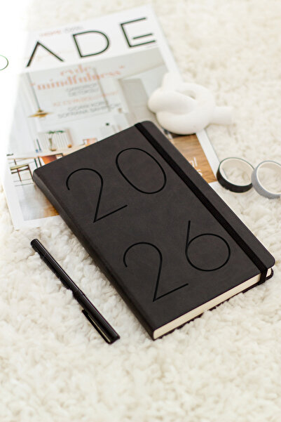 Matt Notebook 2026 Година 13x21 см Дневен дневен ред Черен