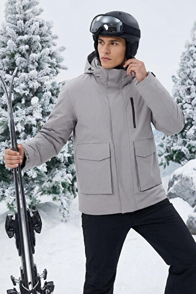 Trendyol Collection Γκρι εφαρμοστό χειμερινό χοντρό ανδρικό παλτό TMNAW26MO00007