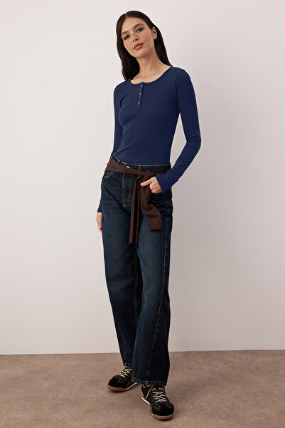 Trendyol Collection Navy Blue Snap Fastener Fitted/Bodycon Corded Fabric Stretchy Knitted Blouse Twoaw25Bz00080