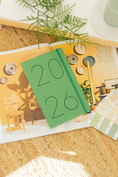 Matt Notebook 2026 Έτος 13x21 cm Ημερήσια Ατζέντα Πράσινη