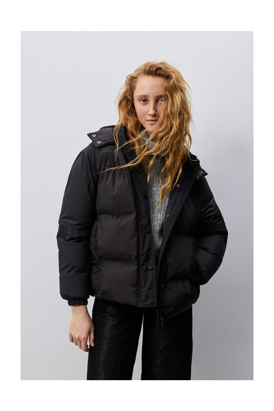 LEFTIES Woman Padded Midi Jacket with Hood