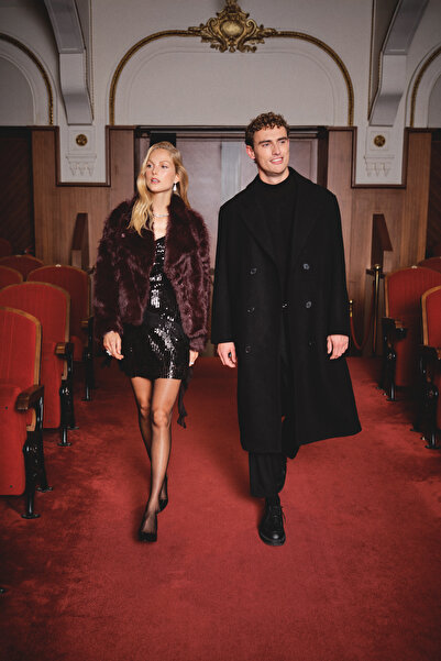 Trendyol Collection Burgunderfarbener Oversize-Pelzmantel TWOAW25MO00035