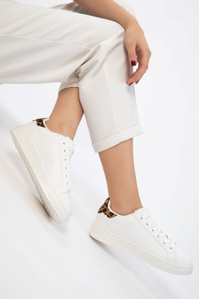 SOHO Damen Sneakers Weiß-Leopard 14395