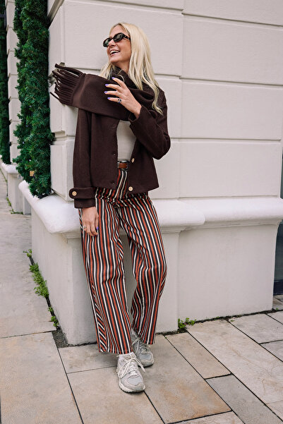 Trendyol Collection Braune, gemusterte, lockere Baggy-Jeans mit normaler Tail...