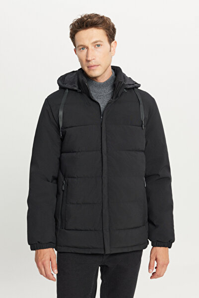 AC&Co / Altınyıldız Classics Men's Black Warm Padded Standard Fit Regular Cut Stand Collar Hooded Casual Coat with Side Pockets