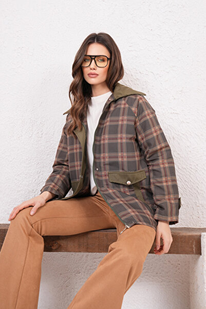 Trend Alaçatı Stili Women's Khaki Double Pocket Quilted Lined Coat Alc-X14796