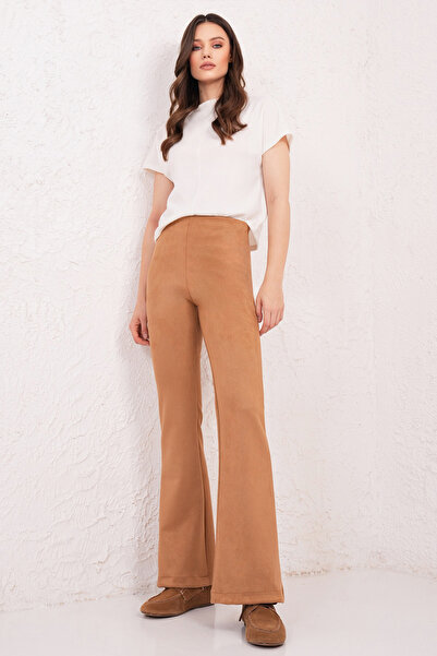 Trend Alaçatı Stili Women's Camel Flared Faux Suede Trousers Alc-X14804