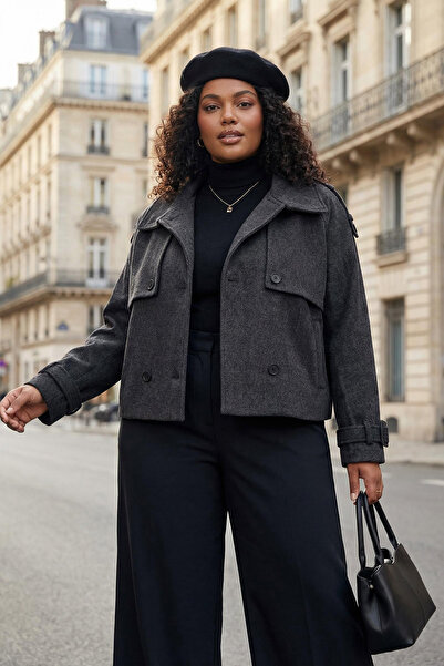 Trendyol Curve معطف كبير الحجم باللون الرمادي الداكن TWOAW26DD00015