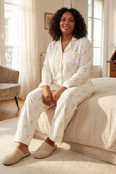 Trendyol Curve Multi-Colored Floral Pattern Piped Transitional Shirt Collar Textured Knitted Pajamas Set Tbbaw26Ai00039