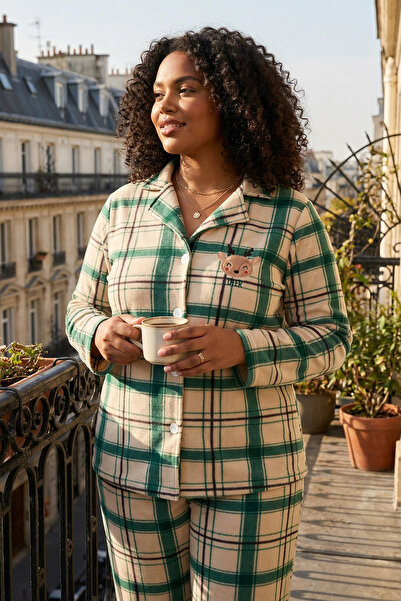 Trendyol Curve Green Embroidered Plaid Fleece Winter Knitted Pajamas Set Tbbaw26Ai00005