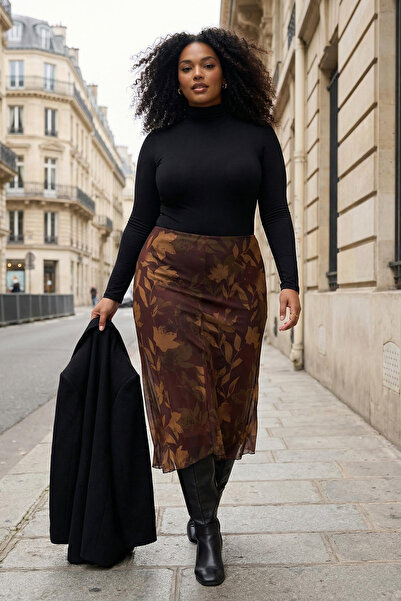 Trendyol Curve Mehrfarbig bedruckter, figurbetonter Rock aus Tüll, dehnbarer Strick, Übergröße TBBAW26AZ00057