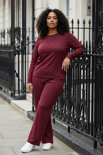 Trendyol Curve Wardrobe Essentials Burgundy Fitted/Fitted to the Body Corded Fabric Flexible Knitted Bottom-Top Set Tbbaw26Cp00010