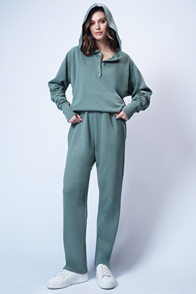 Trend Alaçatı Stili Mintgrünes Oversize-Sweatshirt mit Kapuze und Druckknöpfe...