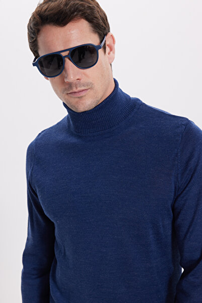 Tudors Pánský Slim Fit límec s plným výstřihem z hladké vlny Sax Blue Pletený...