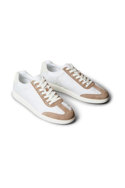 Calvin Klein ΧΑΜΗΛΟ ΣΟΛΑΚΟΡΤΙΚΟ ΣΥΣΚΕΥΑΣΙΑ ΜΕ ΚΟΡΔΟΝΙΑ