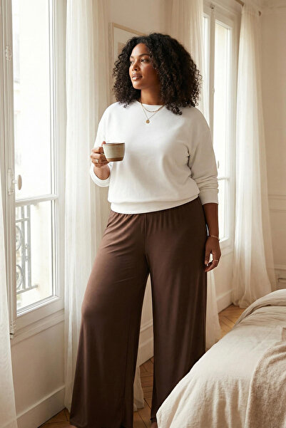 Trendyol Curve بنطال بيجامة رفيع محبوك من الفيسكوز باللون البني TBBAW26IA00001