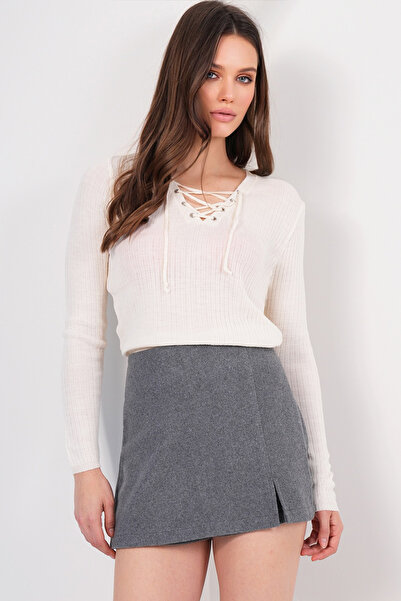 Trend Alaçatı Stili Women's Cream V-Neck Bird-Eye Knit Tie-Up Blouse Alc-X14778