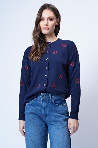 Trend Alaçatı Stili Women's Navy Blue Crew Neck Heart Embroidered Knit Cardig...