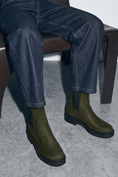 TRENDYOL SHOES Дамски ботуши с плоска подметка от велур Haki TAKAW26BO00085