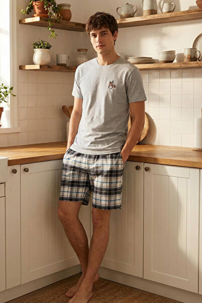 Trendyol Collection Grimelange Pyjama-Set mit normaler kariertem Pferd und be...