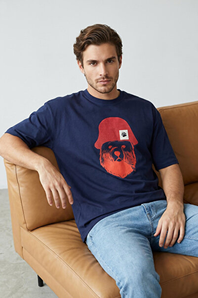 Trendyol Kollektion Marineblaues Oversize-T-Shirt mit Hutapplikation aus 100 ...