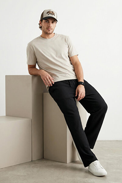 Trendyol Collection Φούτερ με κρυφό κορδόνι με μεγάλο μέγεθος, μαύρο φαρδύ πόδι με υφή χωρίς ρυτίδες TMNSS25AJ00002