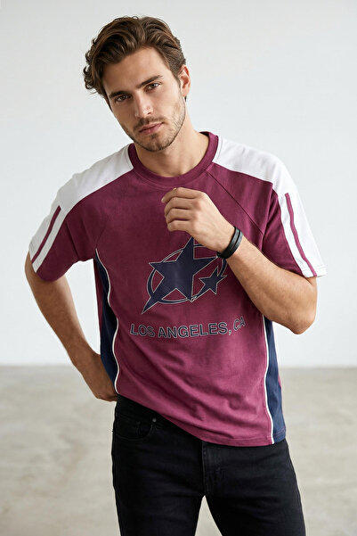 Συλλογή Trendyol Claret Red College Oversize/Wide Cut 100% βαμβακερό μπλουζάκ...