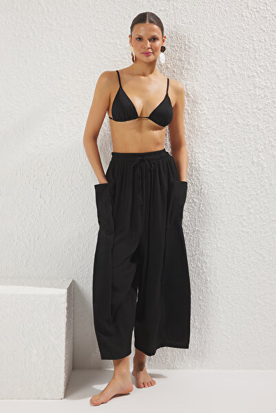 Trendyol Collection Schwarze gewebte Strandhose, Modell TBESS24PL00007