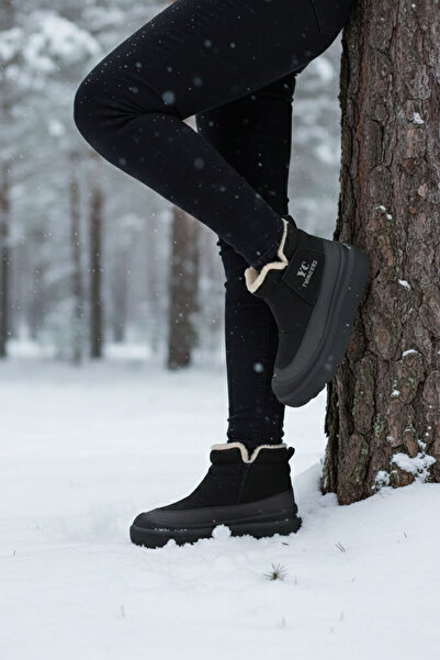 SOHO Damenstiefel und Stiefeletten aus schwarzem Wildleder 21008