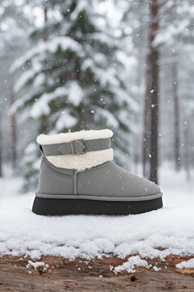 SOHO Graue Wildlederstiefel und Stiefeletten für Damen 21187