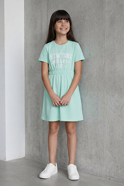 TRENDYOLKIDS Μίνι πλεκτό φόρεμα με σλόγκαν μέντας για κορίτσια 100% βαμβακερό...