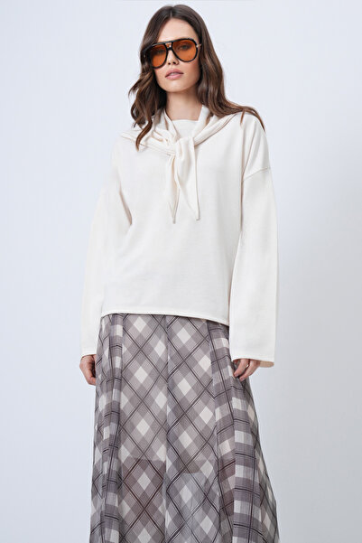 Trend Alaçatı Stili Women's Ecru Crew Neck Knitted Blouse with Self Scarf Acc...