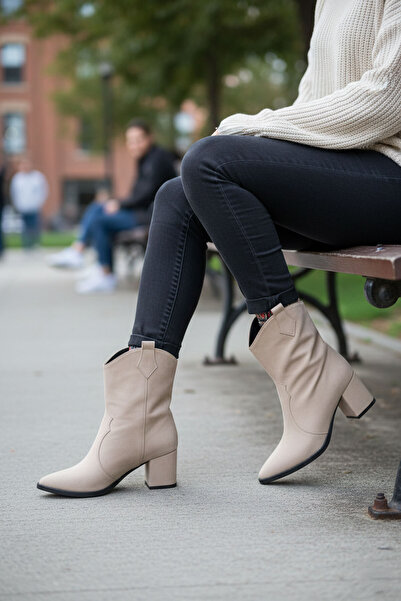 SOHO Beige Wildleder Damen Stiefel & Stiefeletten 15615