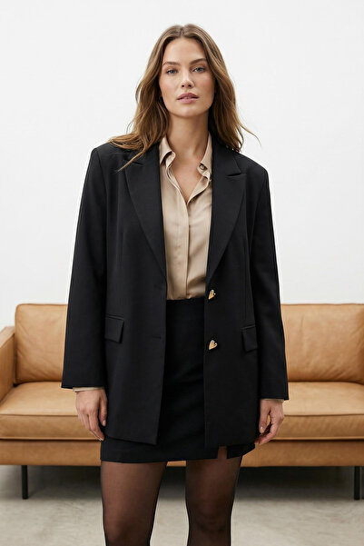 Kolekcia Trendyol Čierne oversize sako so vzorom srdca – zapínané, Twoaw25bc0...