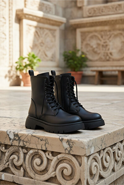 SOHO Чорні жіночі черевики та ботильйони 21091