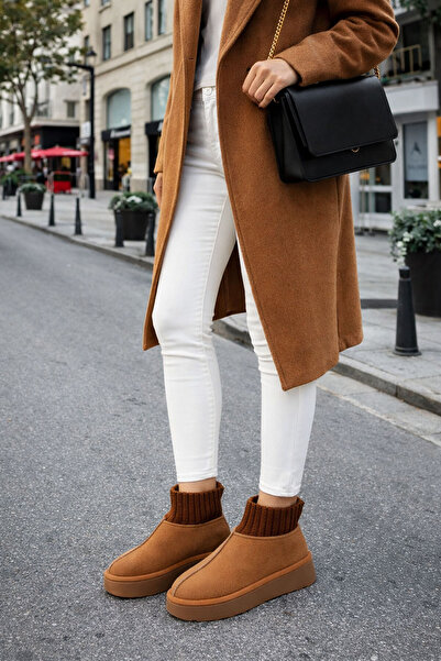 SOHO أحذية وجزم نسائية من جلد الغزال تان 21252