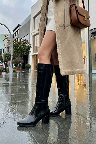 SOHO Fekete matt női csizma 18348