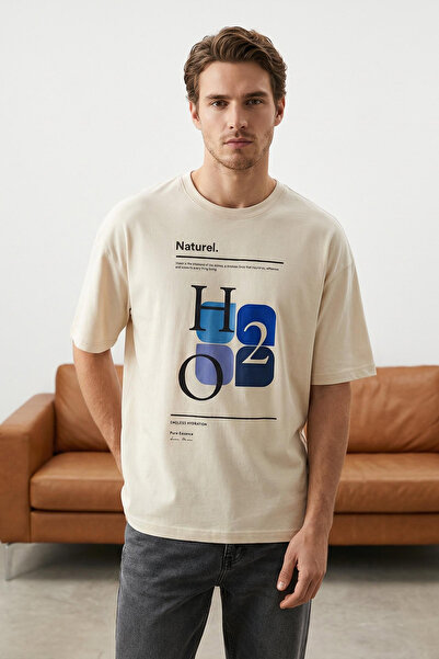 Trendyol Collection Vorne bedrucktes, weit geschnittenes Baumwoll-T-Shirt – T...