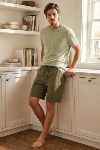 ترينديول كوليكشن طقم بيجامة قصير بلون كاكي نعناعي 100% قطن - TMNSS25PT00033