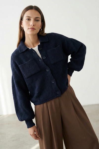 Trendyol Collection Granatowy miękki sweterkowy płaszcz - kardigan Looking Tw...