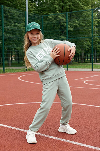 TRENDYOLKIDS Hanorac și pantaloni de trening tricotați pentru fete din bumbac...