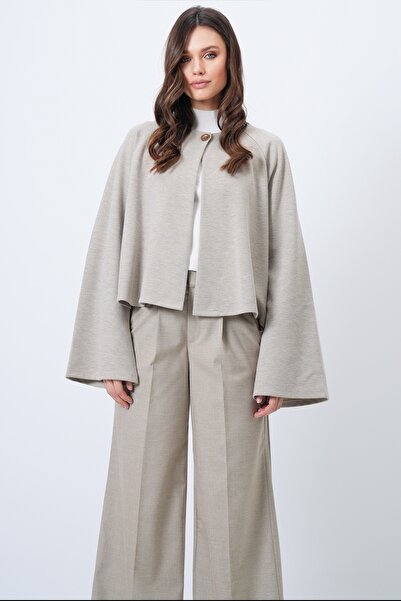 Trend Alaçatı Stili Women's Beige Crew Neck Wide Cut Knitwear Jacket Alc-X14712