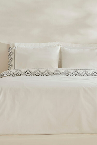Karaca Home Orvin Double Embroidered Duvet Cover Set White