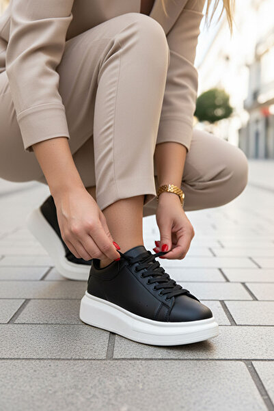 SOHO Schwarzer Damen-Sneaker 19845