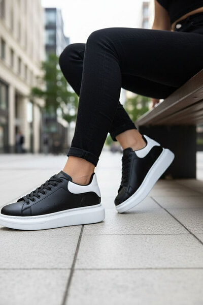 SOHO Siyah-Beyaz Rugan Kadın Sneaker 19845