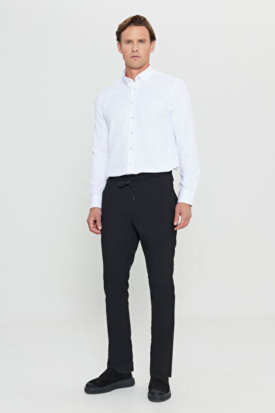 AC&Co / Altınyıldız Classics Erkek Siyah Slim Fit Rahat Kesim Beli Bağlamalı Yan Cepli Jogger Pantolon