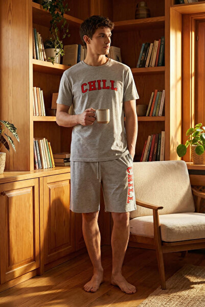 Trendyol Collection Γκρι κανονική εφαρμογή εμπριμέ με σορτς πλεκτό σετ πιτζάμ...