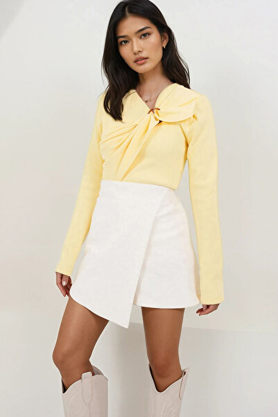 Trend Alaçatı Stili Women's Yellow Asymmetrical Collar Accessory Detailed Gat...